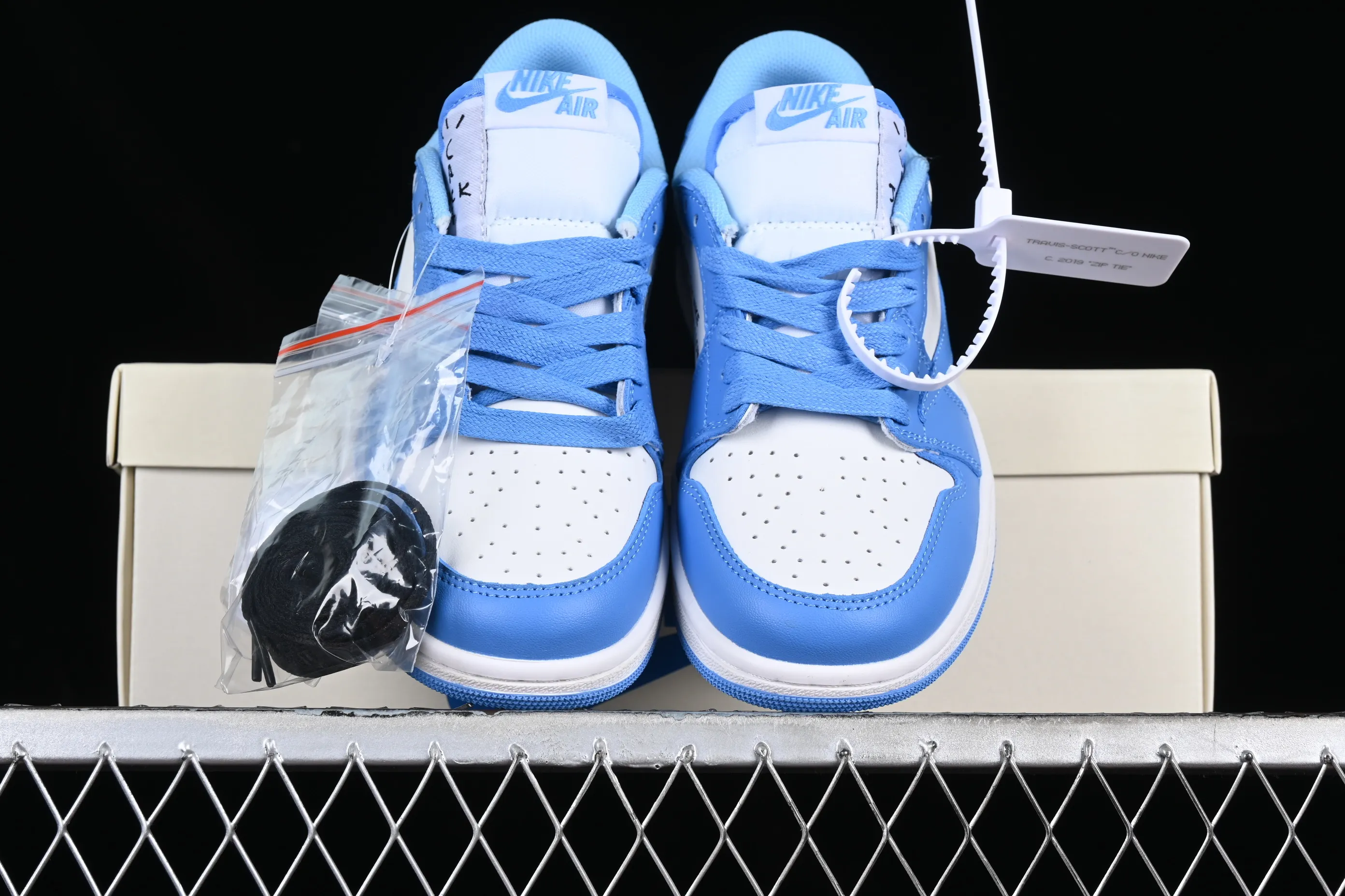 All categories Air Jordan Jordan series basketball shoes Air Jordan 1 Low Travis Scott x Air Jordan 1 Low OG AJ1 Joe 1 undercut low DM7866-180